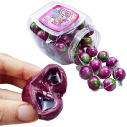 Grape-shaped jam-filled soft candy